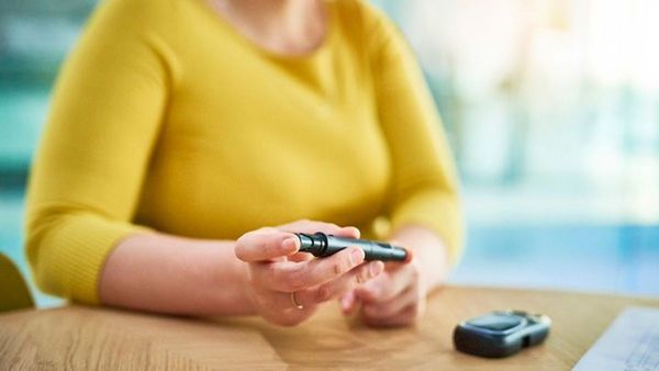 health tips: కళ్ళలో ఈ సంకేతం ఉంటే మధుమేహం ఉన్నట్టే!!