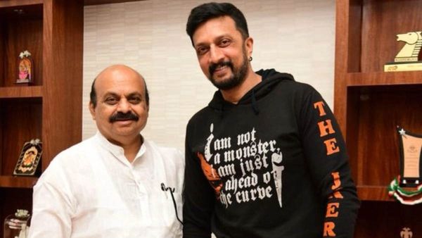 సీఎం వెంట స్టార్ హీరో, జాతీయ అధ్యక్షుడు కూడా, ముహుర్తం ఫిక్స్, భారీ ర్యాలీతో !