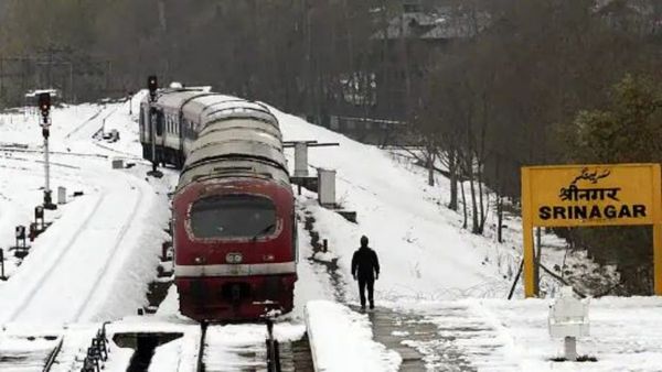 తెలుగు టూరిస్టులకు గుడ్‌న్యూస్: హైదరాబాద్ నుంచి కాశ్మీర్‌కు ప్రత్యేక రైలు