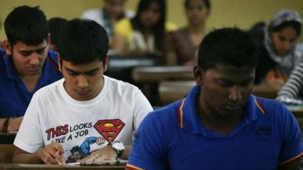 రేపట్నుంచే ఎస్ఐ తుది పరీక్ష: 2 గంటల ముందే కేంద్రాలకు చేరుకోవాలన్న డీజీపీ