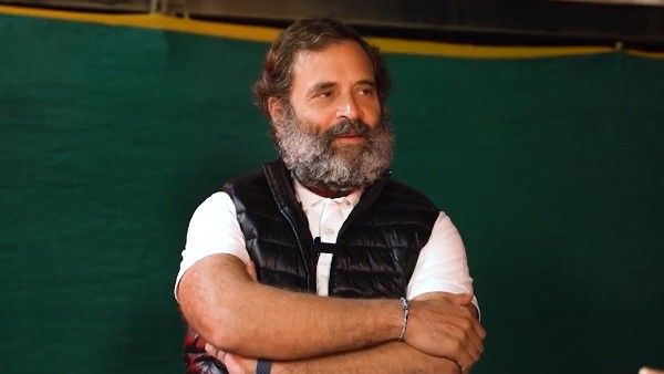 పరువునష్టం కేసులో రాహుల్ గాంధీకి ఊరట