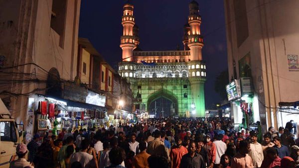 Hyderabad Population: హైదరాబాద్ జనాభా ఎంత.. ఎవరెంత మంది ఉన్నారంటే..!