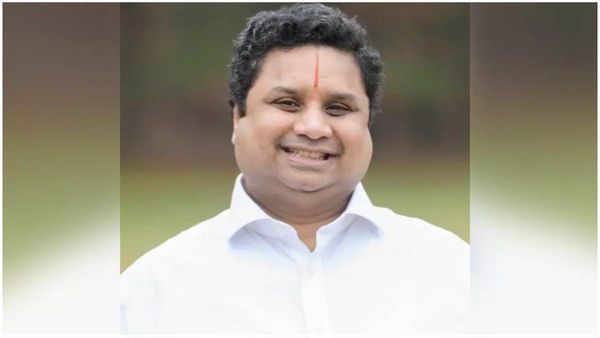 NRI News: అమెరికాలో రోడ్డు ప్రమాదం.. తెలుగు వ్యక్తి మృతి..