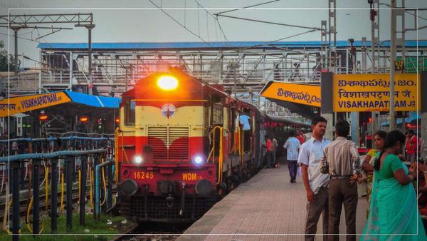 తెలుగు ప్రజలకు గుడ్‌న్యూస్: విశాఖపట్నం నుంచి కాశీకి ప్రత్యేక రైళ్లు