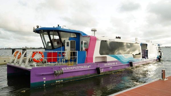 Water Metro: ఇది- నీటిపై ప్రయాణించే మెట్రో: ఛార్జీ, మంత్లీ పాస్ వివరాలివే..