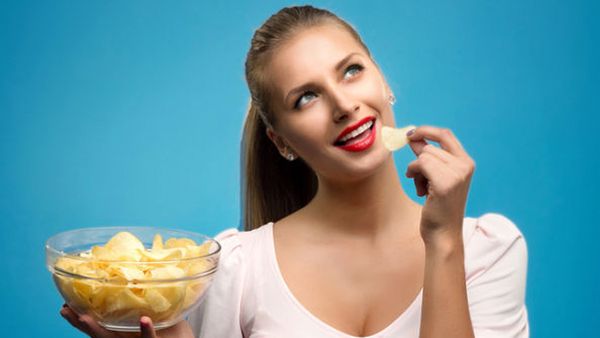 health tips: మెదడును బలహీనపరిచే ఆహారాలు ఇవే.. జాగ్రత్త!!