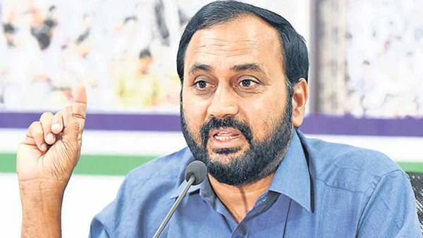 మంగళగిరి ఎమ్మెల్యే ఆర్కేకు షాక్; ఆయనకు నచ్చని నేతకు కీలక పదవి!!