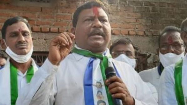 కమ్మ, రెడ్డి సెటిలర్లను అడ్డుకోండి- జగన్ కు డిప్యూటీ సీఎం సంచలన విజ్ఞప్తి...