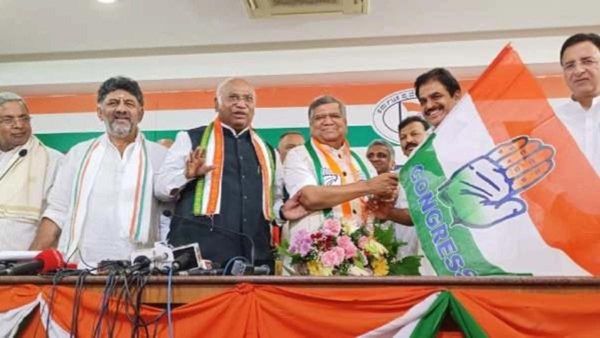 కర్ణాటక సీఎం ఎంపికలో డీకే కొత్త ట్విస్టు - నేటి సాయంత్రమే ముహూర్తం..!!