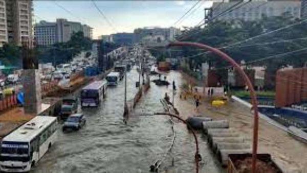 బెంగళూరులో ఎల్లో అలర్ట్, 48 గంటలు అంతే, బయటకు వెళితే జాగ్రత్త !