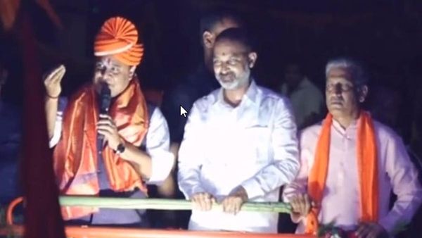 బెదిరింపులకు భయపడబోం: కరీంనగర్ హిందూ ఏక్తా యాత్రలో అసోం సీఎం హిమంత బిశ్వవర్మ