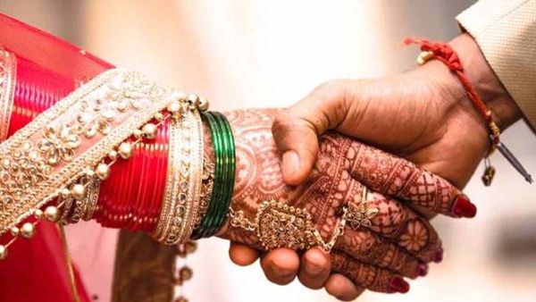 కొండగట్టులో పెళ్లి చేసుకుని వస్తుంటే.. వరుడిపై దాడి, వధువు కిడ్నాప్