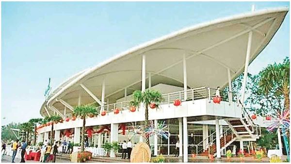 ప్రారంభమైన నీరా కేఫ్: ఇక హుస్సేన్ సాగర తీరాన తాళ్ళ మధ్య స్పెషల్ అట్రాక్షన్!!