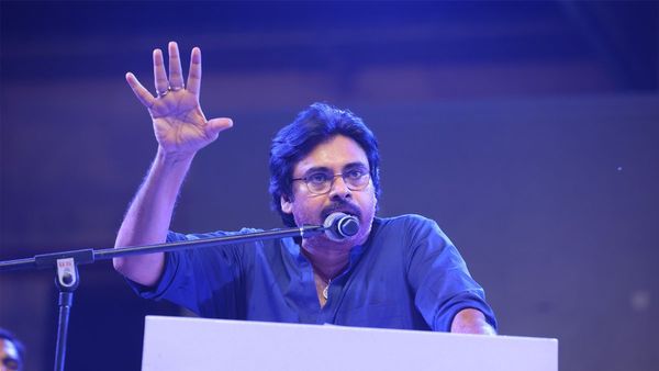 అకాల వర్షాలతో కుదేలైన రైతులను ఆదుకోవాలి: పవన్ కళ్యాణ్