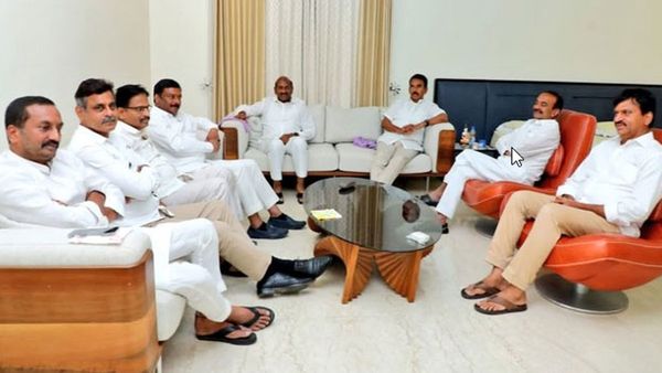 బీజేపీ నేతలతో భేటీపై పొంగులేటి శ్రీనివాస్ రెడ్డి, జూపల్లి కృష్ణారావు కీలక వ్యాఖ్యలు