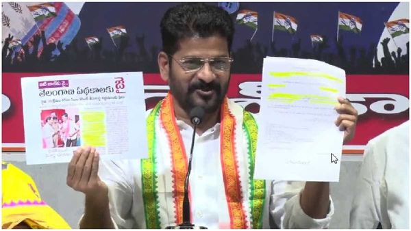 తెలంగాణ సీఎంవోలో మహారాష్ట్ర వ్యక్తికి ఉద్యోగం, లక్షన్నర జీతం: రేవంత్ సంచలనం