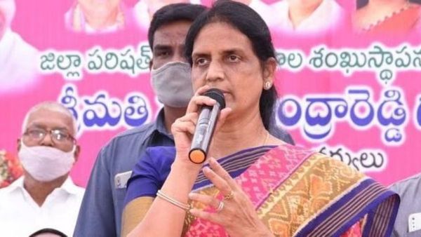 మంత్రి సబితా ఇంద్రారెడ్డి పీఏలమంటూ ఘరానా మోసం.. ఓ ప్రముఖ సంస్థకు టోకరా!!