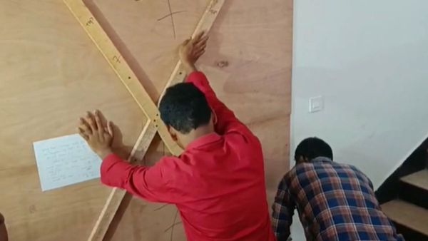 జై పాతళ భైరవి, తాళాలు ఎక్కడరా డింబకా ?, స్టాంగ్ రూమ తాళాలు మాయం, గోవింద!