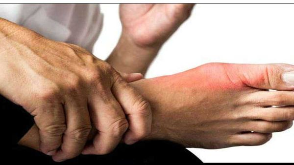 Uric Acid: యూరిక్ యాసిడ్ ఎక్కువుందా.. అయితే ఈ పదార్థాలు తీసుకోండి..!