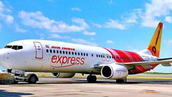 Air India: జైపూర్‍లో అత్యవసరంగా విమానం ల్యాడింగ్.. అలిగిన పైలట్..!