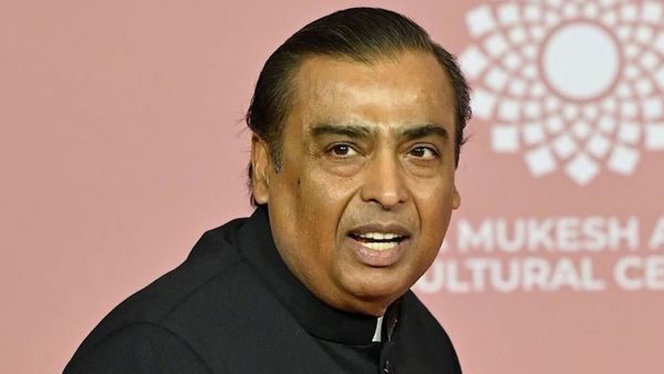 ఆసియాలోనే అత్యంత సంపన్నుడిగా..