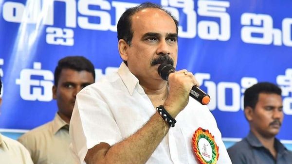 బాలినేని అసలు సమస్య ఆయనతోనే - సీఎం తేల్చేస్తారా..!!