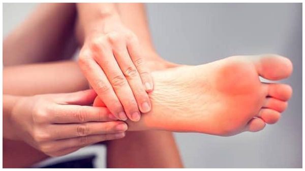 diabetic neuropathy: కాళ్ళలో తిమ్మిర్లు, మంటలా? డయాబెటిక్ న్యూరోపతి కావచ్చు.. తెలుసుకోండి!!