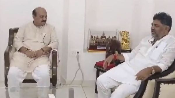 ట్రబుల్ షూటర్..ట్రబుల్ షూటరే: బొమ్మైతో డీకే కీలక భేటీ- ఒప్పించేలా