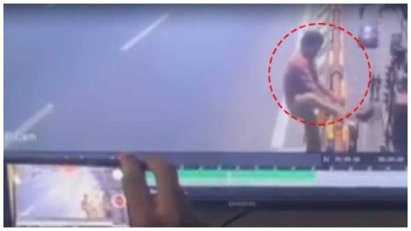 షాకింగ్ వీడియో: మద్యం మత్తులో ఫ్లైఓవర్ పైనుంచి దూకి వ్యక్తి మృతి