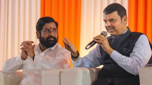 ఆలస్యం చేస్తున్న హైకమాండ్, అన్ని లెక్కలు వేస్తున్న మోదీ, అమిత్ షా, షిండేకి !