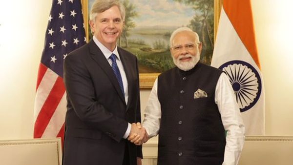 మోడీ అమెరికా పర్యటన వేళ కీలక ఒప్పందం: యుద్ధ విమానాల ఇంజిన్లు ఇక భారత్‌లో తయారీ