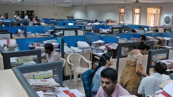 AP News: కాంట్రాక్ట్ ఉద్యోగులకు శుభవార్త.. త్వరలో క్రమబద్ధీకరణ..!