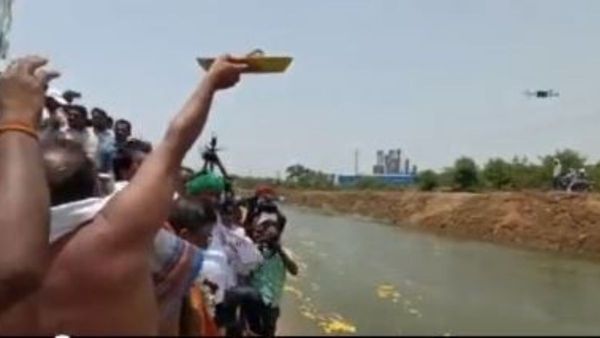 కాళేశ్వరం జలాలకు లక్ష జనహారతి: వండర్‌ వరల్డ్‌ బుక్‌లో చోటు