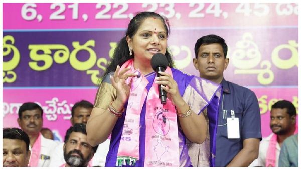 కాషాయ పార్టీని నమ్మొద్దు.!అది అబద్దాల పార్టీ.!ఆత్మీయ సమ్మేళనంలో గర్జించిన ఎమ్మెల్సీ కవిత.!