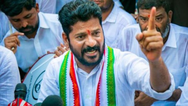 ఇది ఖచ్చితంగా దశాబ్ది దగానే; కాంగ్రెస్ నాయకుల అరెస్ట్ లపై భగ్గుమన్న రేవంత్ రెడ్డి!!