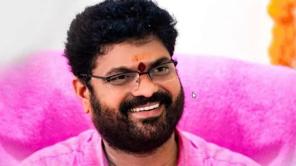 ములుగు జడ్పీ ఛైర్మన్ జగదీశ్ హఠాన్మరణం: కేసీఆర్ దిగ్భ్రాంతి, ప్రగాఢ సానుభూతి