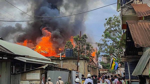 Manipur: మణిపూర్ హింసాకాండపై గళమెత్తిన పార్టీలు.. మోడీపై విమర్శలు..