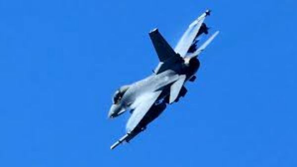 F-16: వాషింగ్టన్ ప్రజలను వణికించిన ఎఫ్-16 జెట్.. 