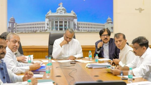 Bakrid: మీరు ఫ్లాష్ బ్యాక్ కు పోతే మేమ రంగంలోకి దిగుతాము, మీరే ఓకే అంటే !