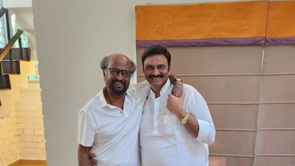 కాఫీ విత్ తలైవా: రజినీకాంత్‌తో వైసీపీ ఎంపీ చెట్టాపట్టాల్- మోహన్ బాబుతోనూ