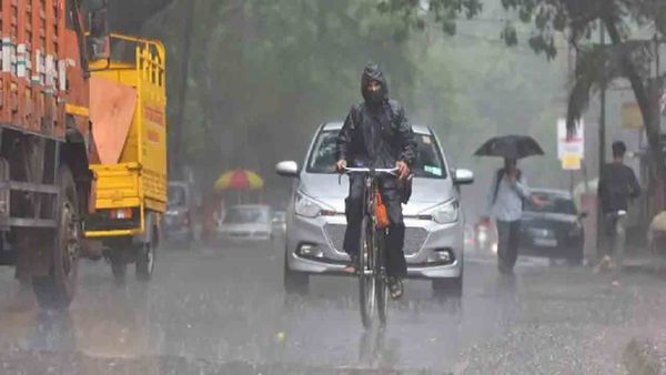 హైఅలర్ట్, చెన్నై చిత్తడి, రెండు రోజులు జాగ్రత్త అంటూ వార్నింగ్, ఆంధ్రాకు !