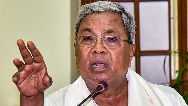 సీఎం సిద్దరామయ్య మీద పరువు నష్టం కేసు, ప్రత్యేక కోర్టు ఏం చెప్పిందంటే?