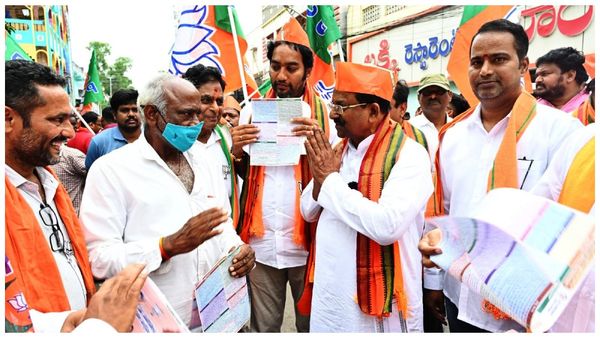 టీడీపీతో పొత్తుందని ఎవరు చెప్పారు ? సోము వీర్రాజు ప్రశ్న- రాజకీయ శూన్యత ఉందని వెల్లడి..