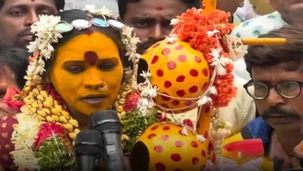 ప్రజల పాపాల వల్లే ఈ పరిస్థితి: అండగా ఉంటానంటూ రంగం భవిష్యవాణి