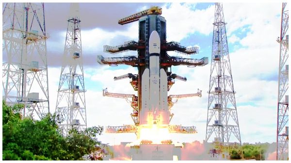 Chandrayaan-3 : చంద్రయాన్ ఇప్పుడు ఎక్కడుంది ? రేపు మధ్యాహ్నం కీలక దశ ..!