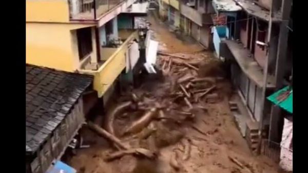 రెడ్ అలర్ట్- ప్రయాణాలు వాయిదా వేసుకోవాలంటూ ప్రభుత్వం విజ్ఞప్తి..!!