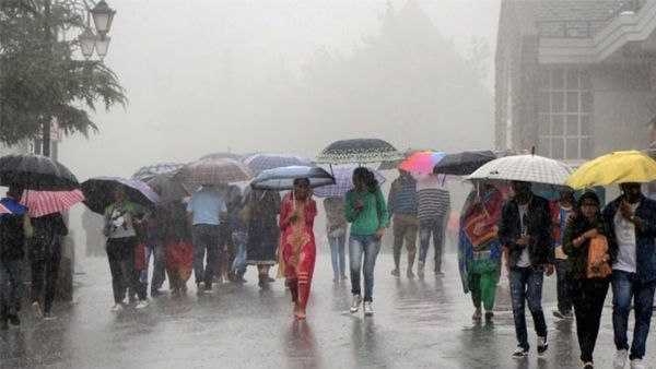 Hyderabad Rains: హైదరాబాద్‍లో మళ్లీ మొదలైన వాన.. పలు ప్రాంతాల్లో ట్రాఫిక్ జామ్..