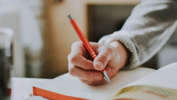 గురుకులాల్లో టీజీటీ సహా పలు పోస్టులకు పరీక్ష హాల్ టికెట్లు విడుదల: ఇలా డౌన్‌లోడ్ చేసుకోండి