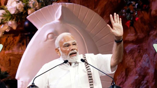 ఇప్పటికిప్పుడు ఎన్నికలు జరిగితే.. ఇండియా కూటమిపై మోడీ ఎన్డీఏదే పైచేయి: ఎన్ని సీట్లంటే?