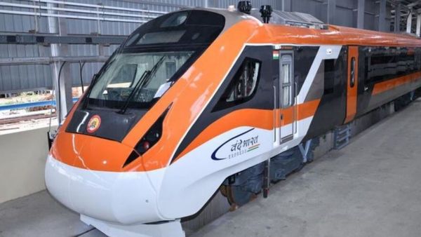 త్వరలో మరో 4 వందేభారత్‌ రైళ్లు ప్రారంభం; ఈసారి తెలుగు రాష్ట్రాలకు నిరాశేనా!!